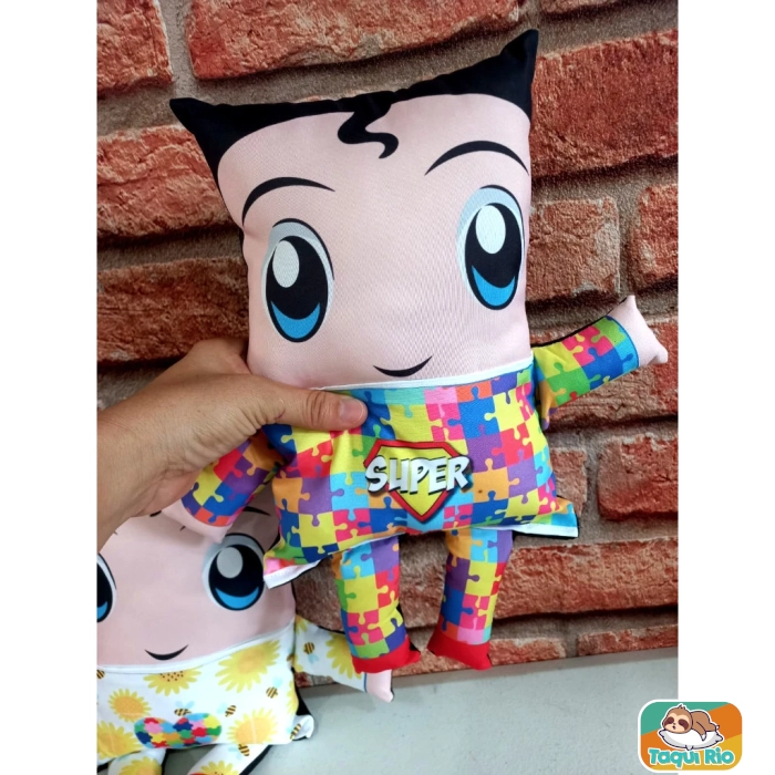 Autismo - Boneco com bolso e Pecs de Comunicação Alternativa