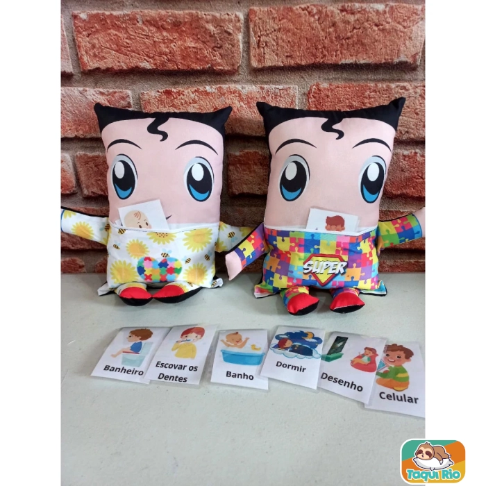 Autismo - Boneco com bolso e Pecs de Comunicação Alternativa