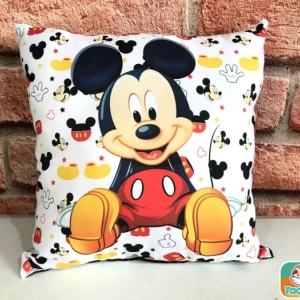 Almofada Decorativa Mickey Minnie quadrada  30x30cm